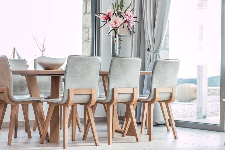 Francis Luxury Villa gallery image 5