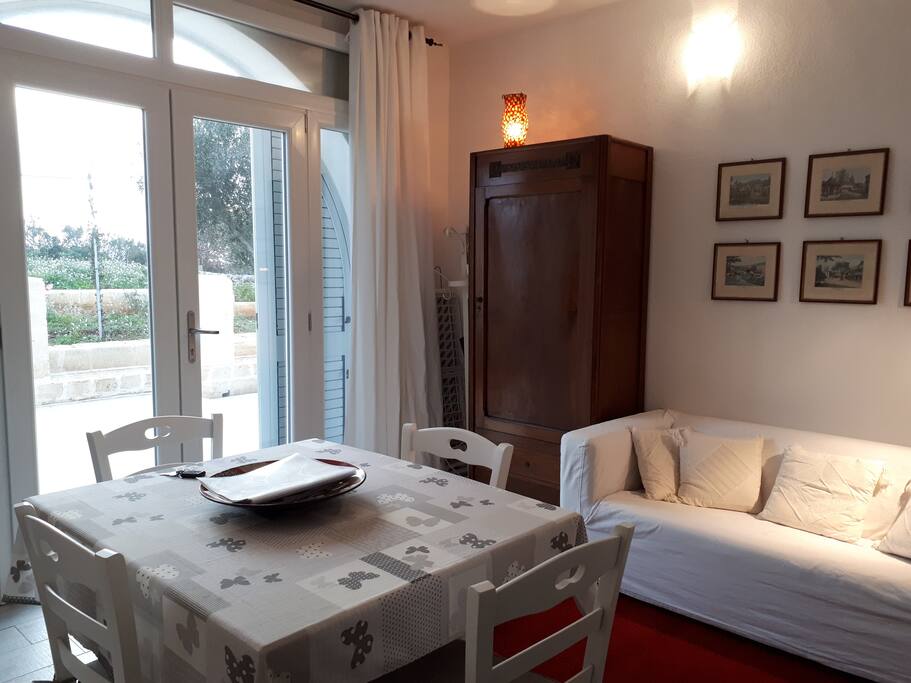 Living dimora bianca