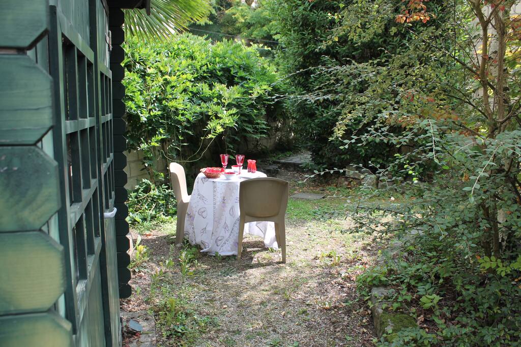 Table de jardin