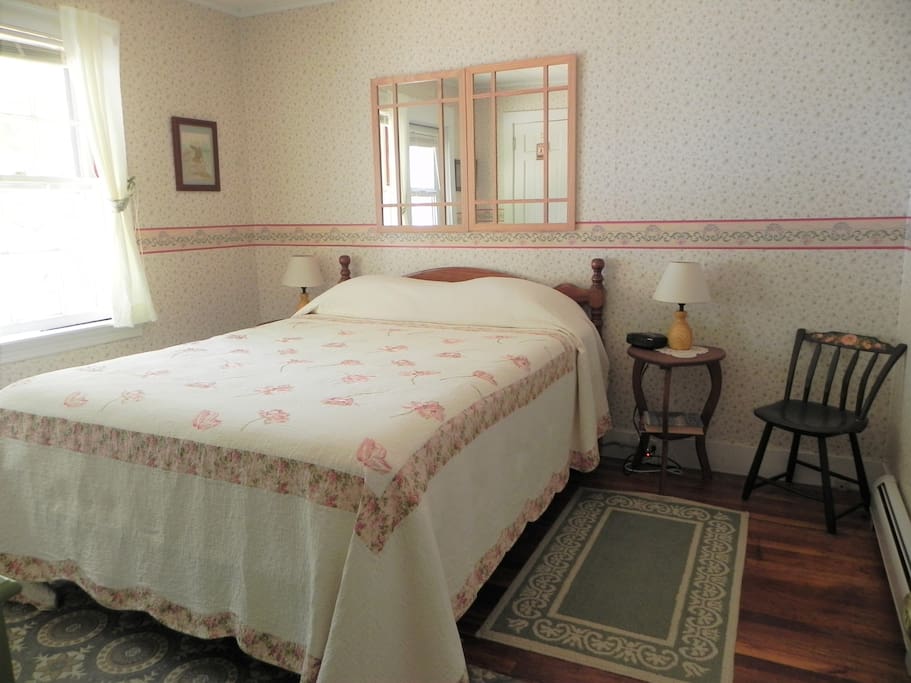 Bedroom with queen-sized bed