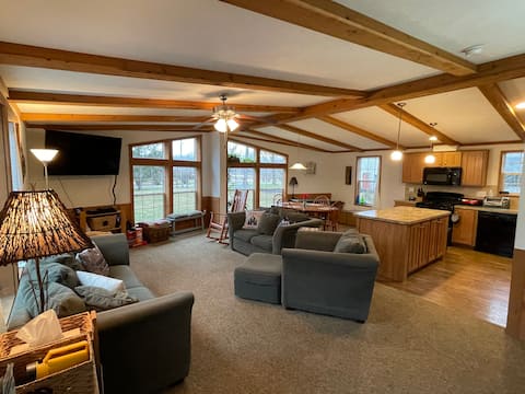 Popular Airbnb listing: Perfect New Paltz Location! in New York