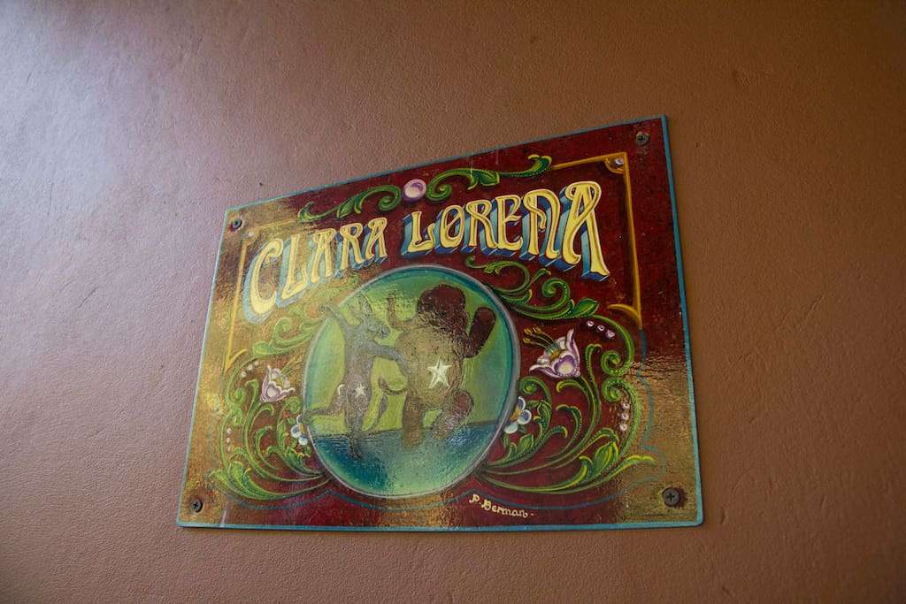 Sign bearing the villa's name, after the mothers of the owners