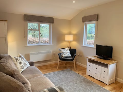 Successful Airbnb property: Welcoming apartment in the heart of the New Forest in New Forest
