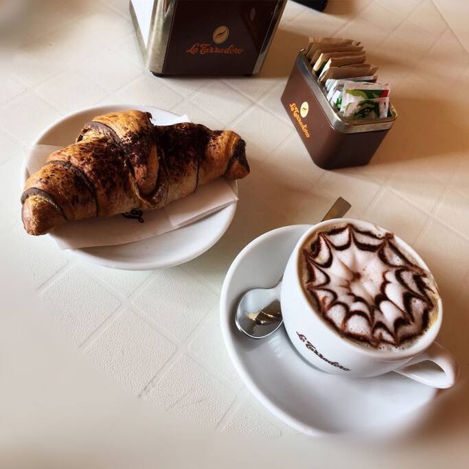 Colazione al bar inclusa