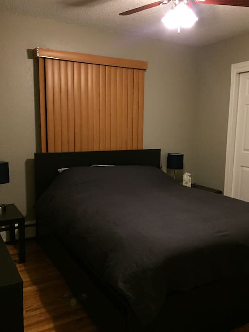 Queen bed