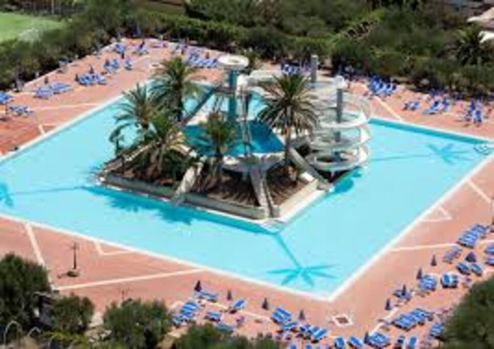 vista panoramica piscina