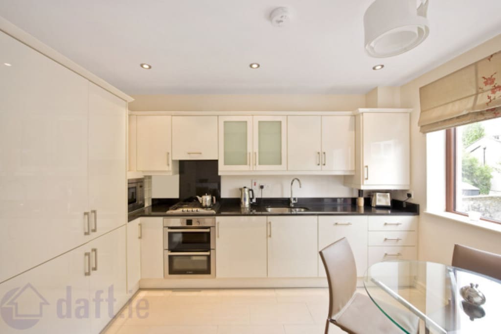 The Fully Equipped Kitchen