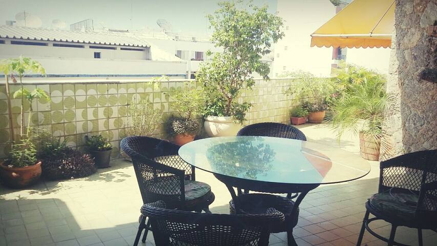 Cobertura ampla quadra da praia gallery image 3