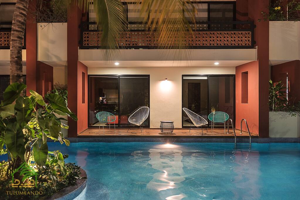 Jump directly to the water!