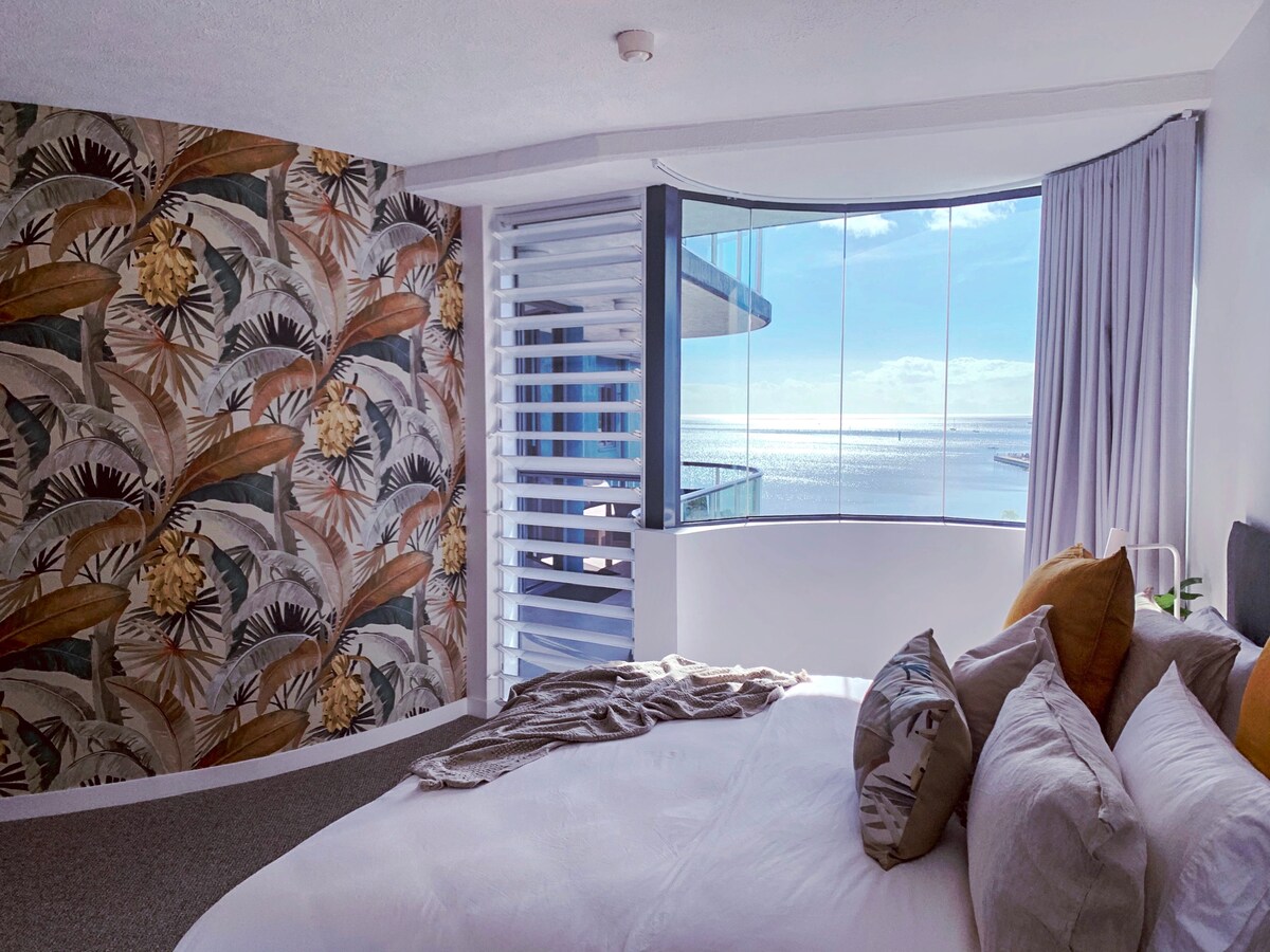 18 Insanely Unique & Best Airbnbs in Cairns, Queensland BeeLoved City