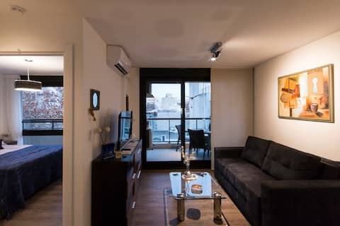 Convention Street, Barrio de las Artes, 7º c/balcony