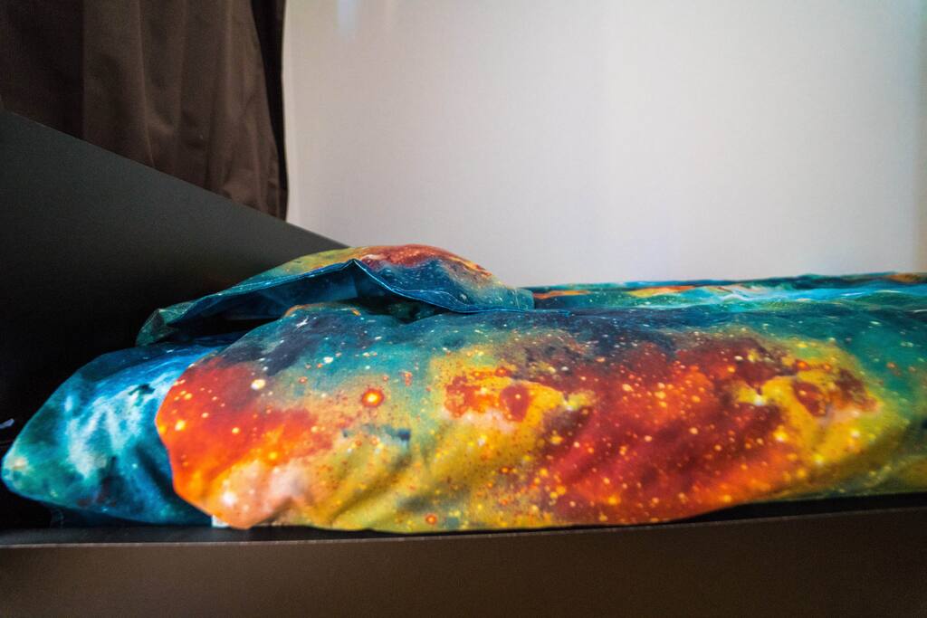 bed 1