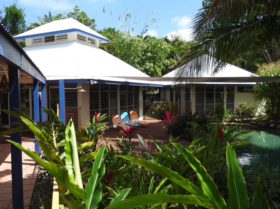 Pavilion style living