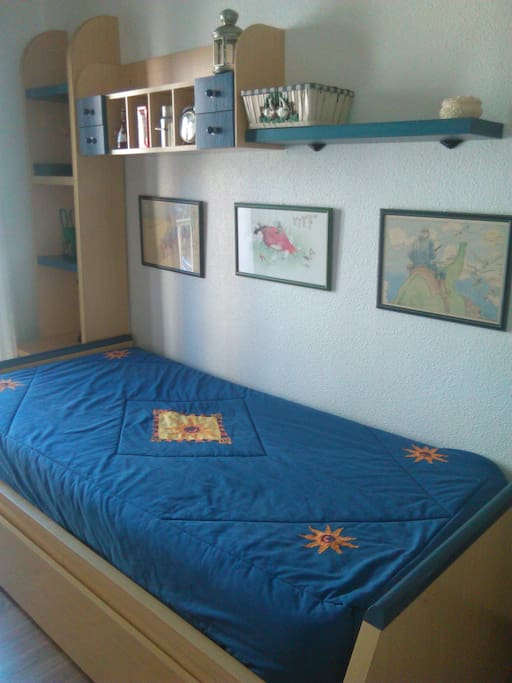 Cuarto 3 con galeria