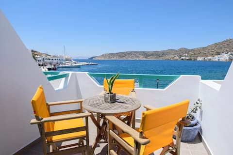 Porto Katapola Pension/Sea View Apartment I