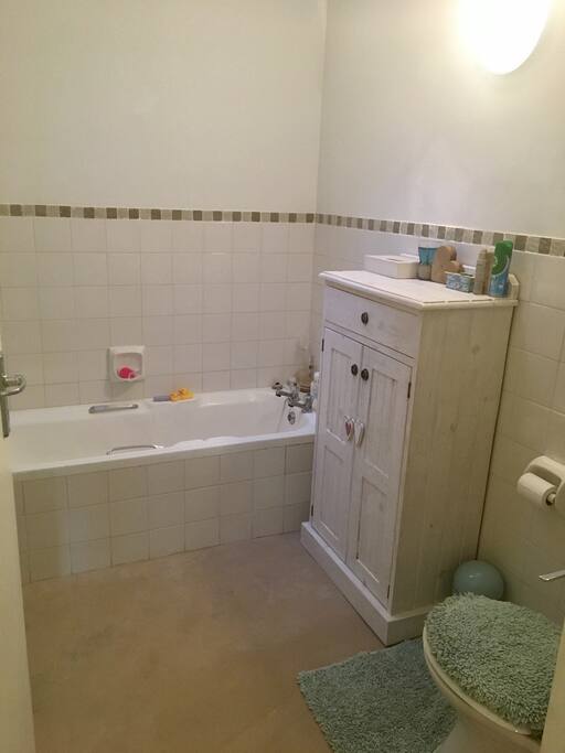 Bathroom with shower and basin
