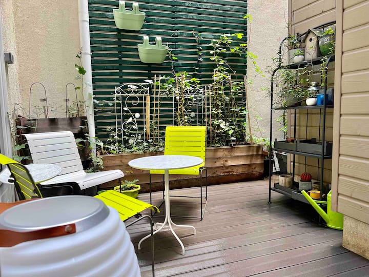 Apartment in the historical center, with Patio! Apartments for Rent in Dijon, Bourgogne