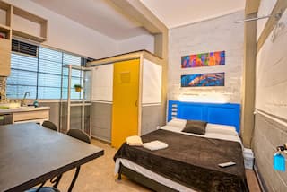 Home Studio 216 · Cozy Stay