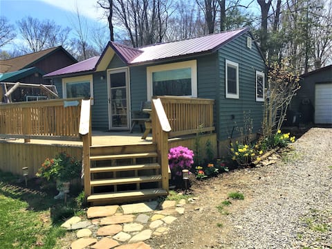 Peaceful cottage close to the Beach