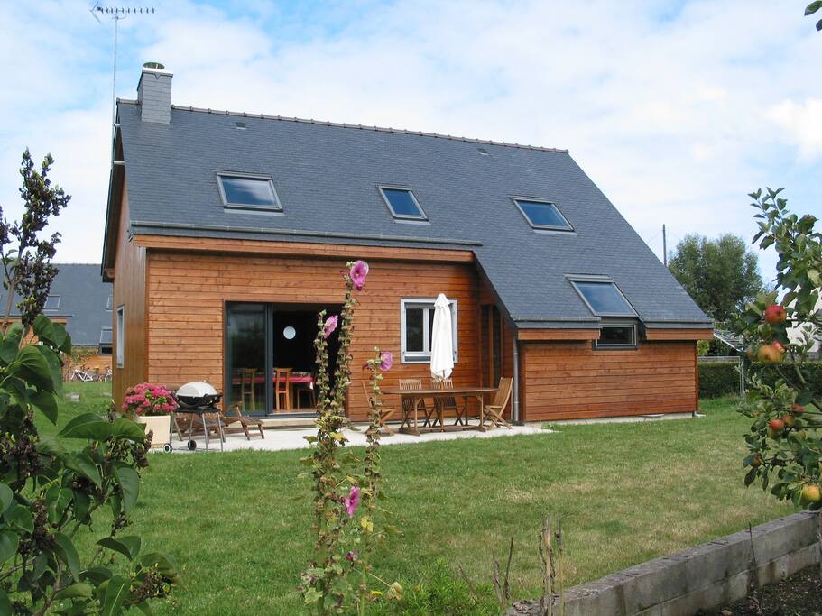 La maison côté jardin