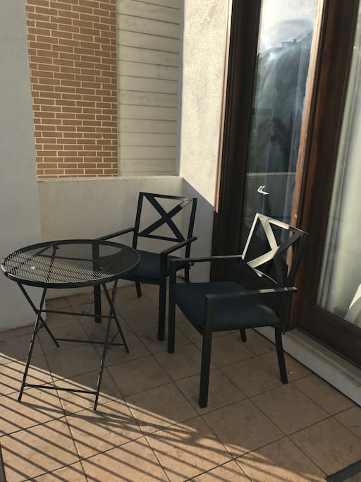 2nd Floor Patio