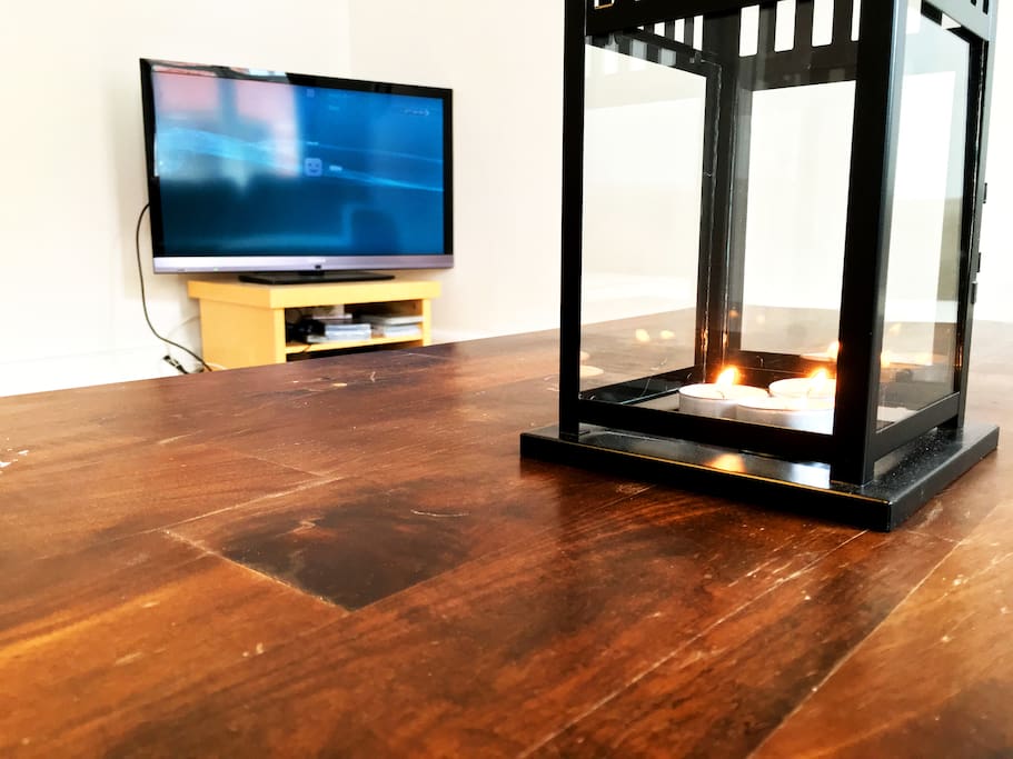 Sofa table
