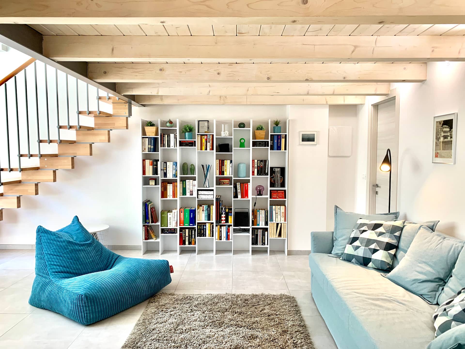 The Blue Loft, with parking & the City Center