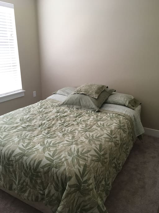 Queen bed