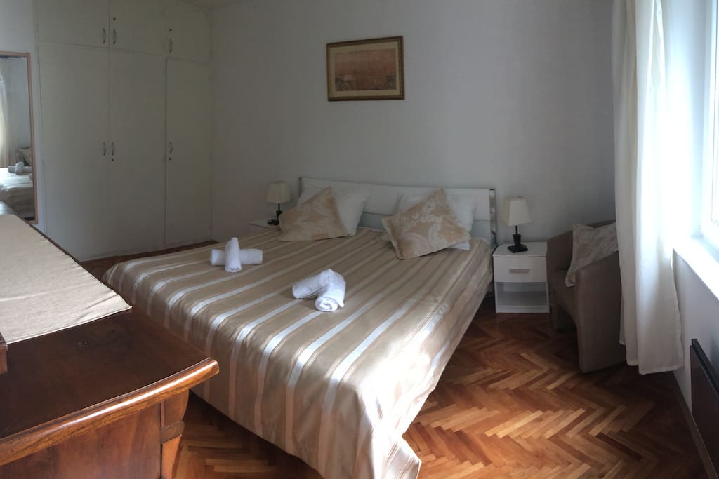bedroom#1