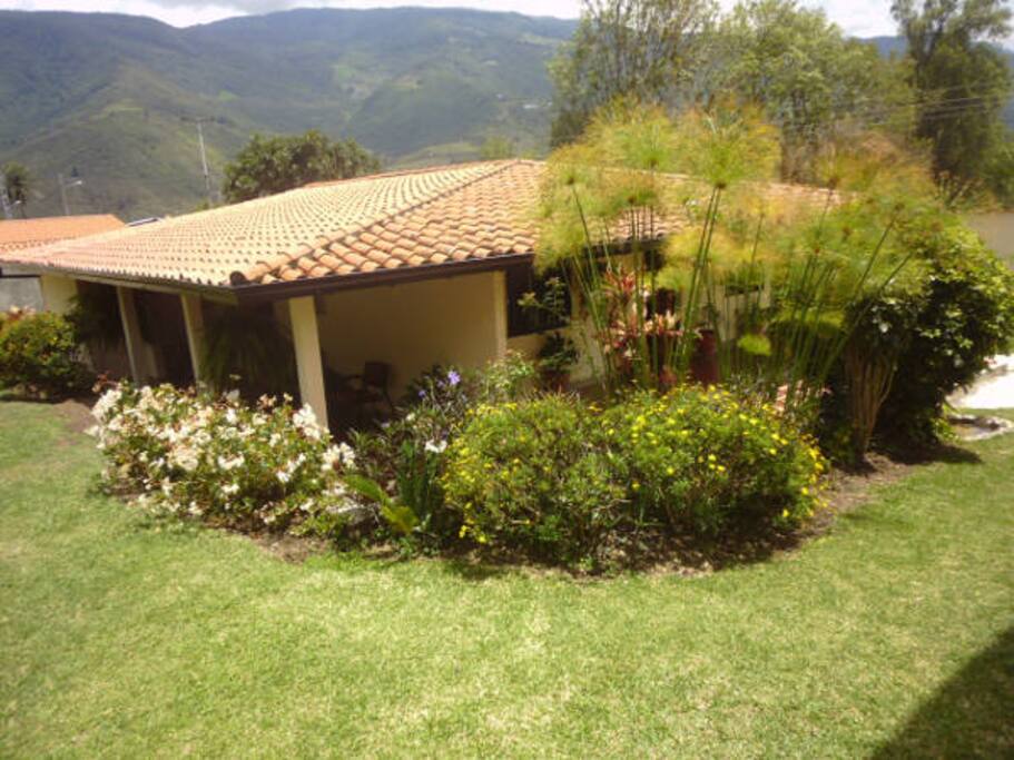 Alrededores de la Casa