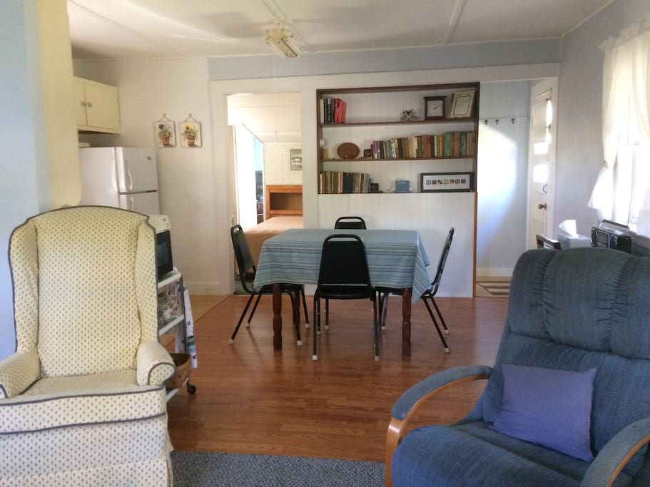 Dining/living area