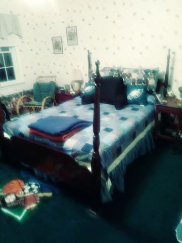 The Hideaway