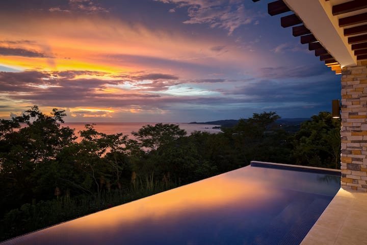 Modern Beauty. Best view in Tola Rancho Santana