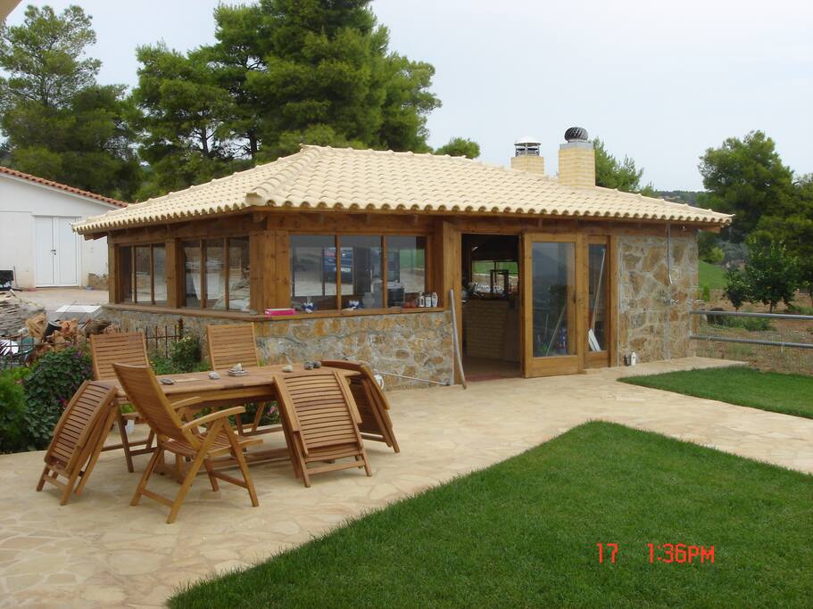 barbeque house
