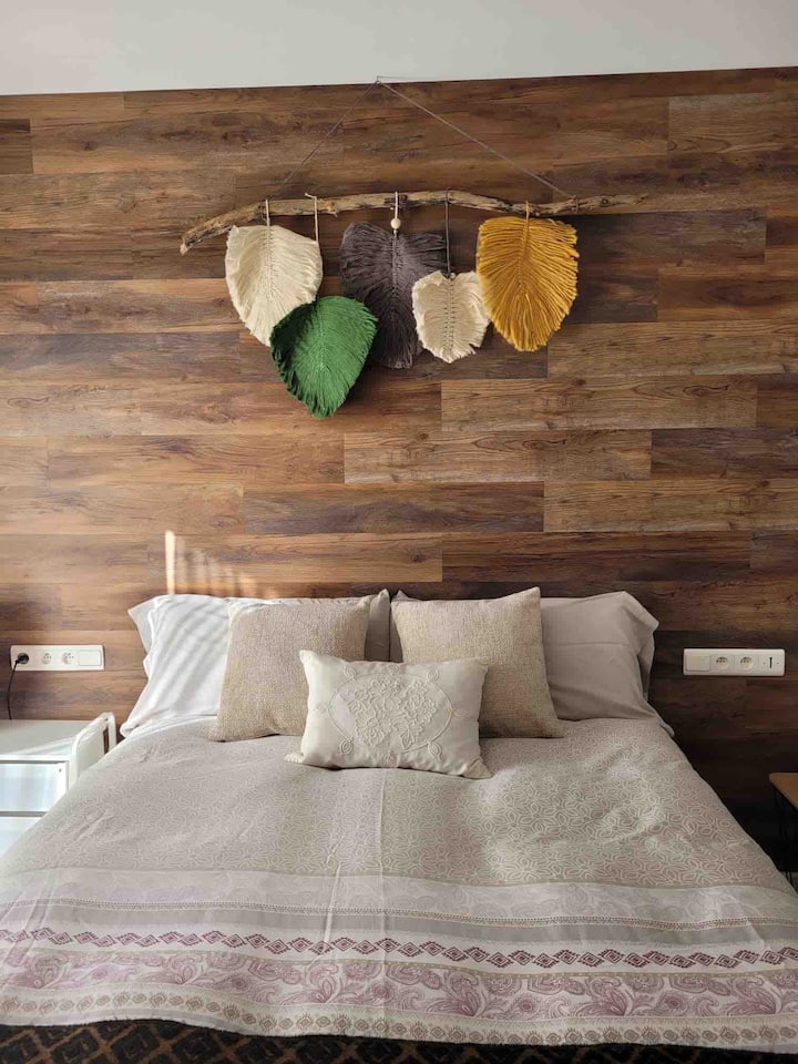 Suite chambre. Lit 190 x 150