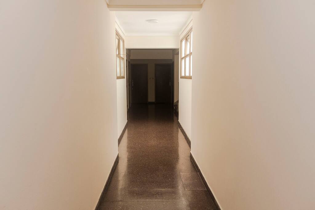 PASILLO DE ENTRADA DEPARTAMENTO