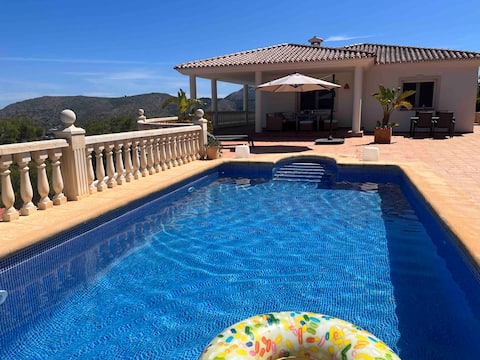 Denia Dream Seaview Golf, Tennis & Beach Villa!