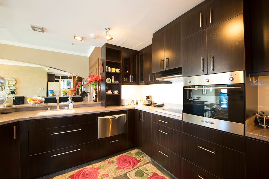 Wide kitchen
