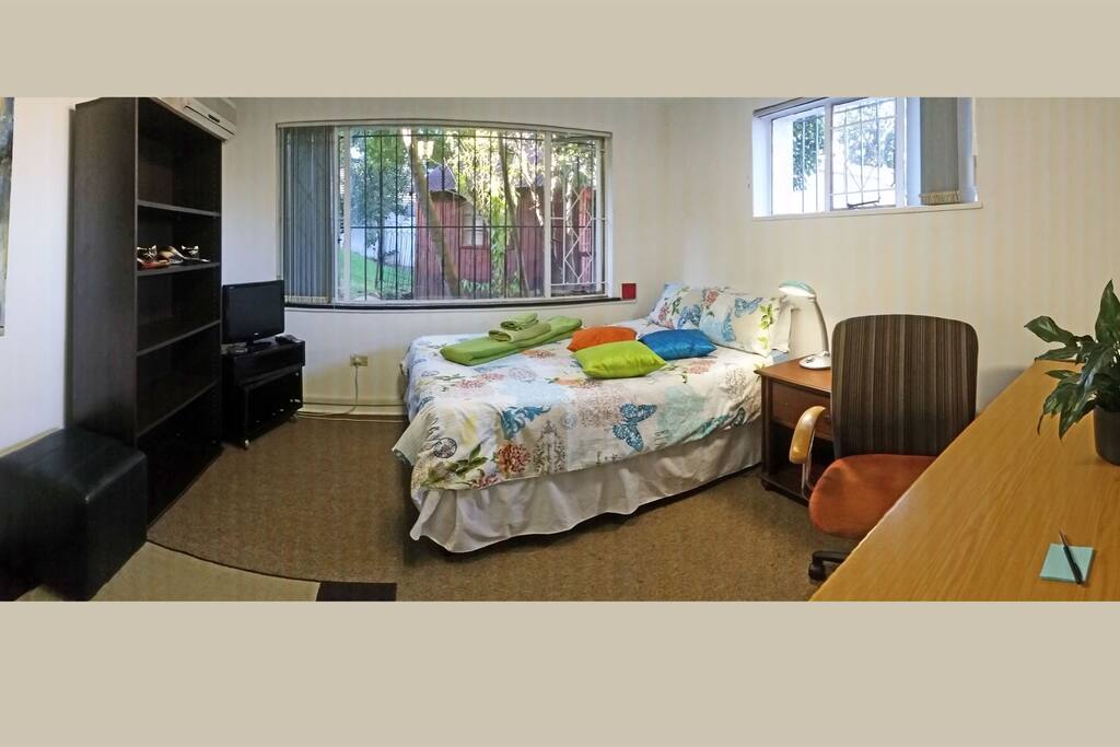 Bedroom2
