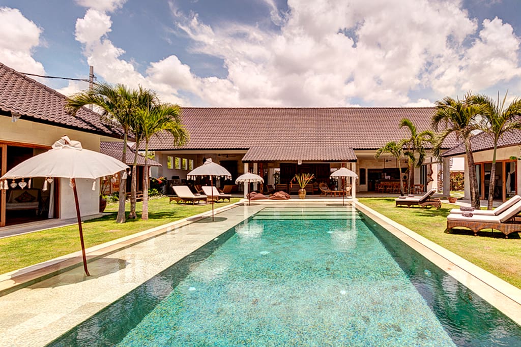 Villa Iluh Overview