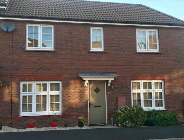 Double  Room, Cheswick Village, Bristol,(MOD/UWE)