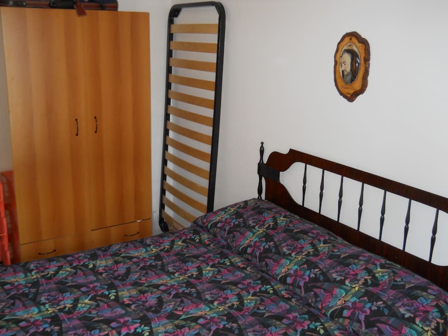camera matrimoniale + letto supplementare