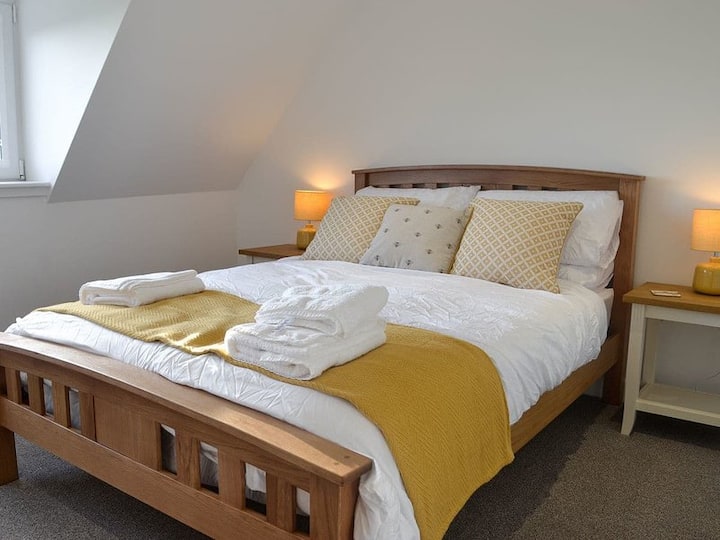 Solid oak double bed