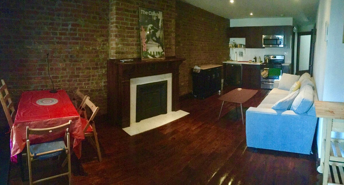 LR和厨房。从前面进入。空调