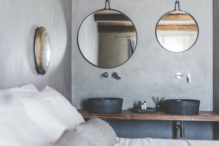 Mykonos High Villa gallery image 3