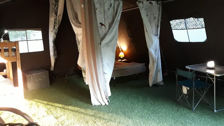 ยินดีต้อนรับผู้มาเยือนของเรา 