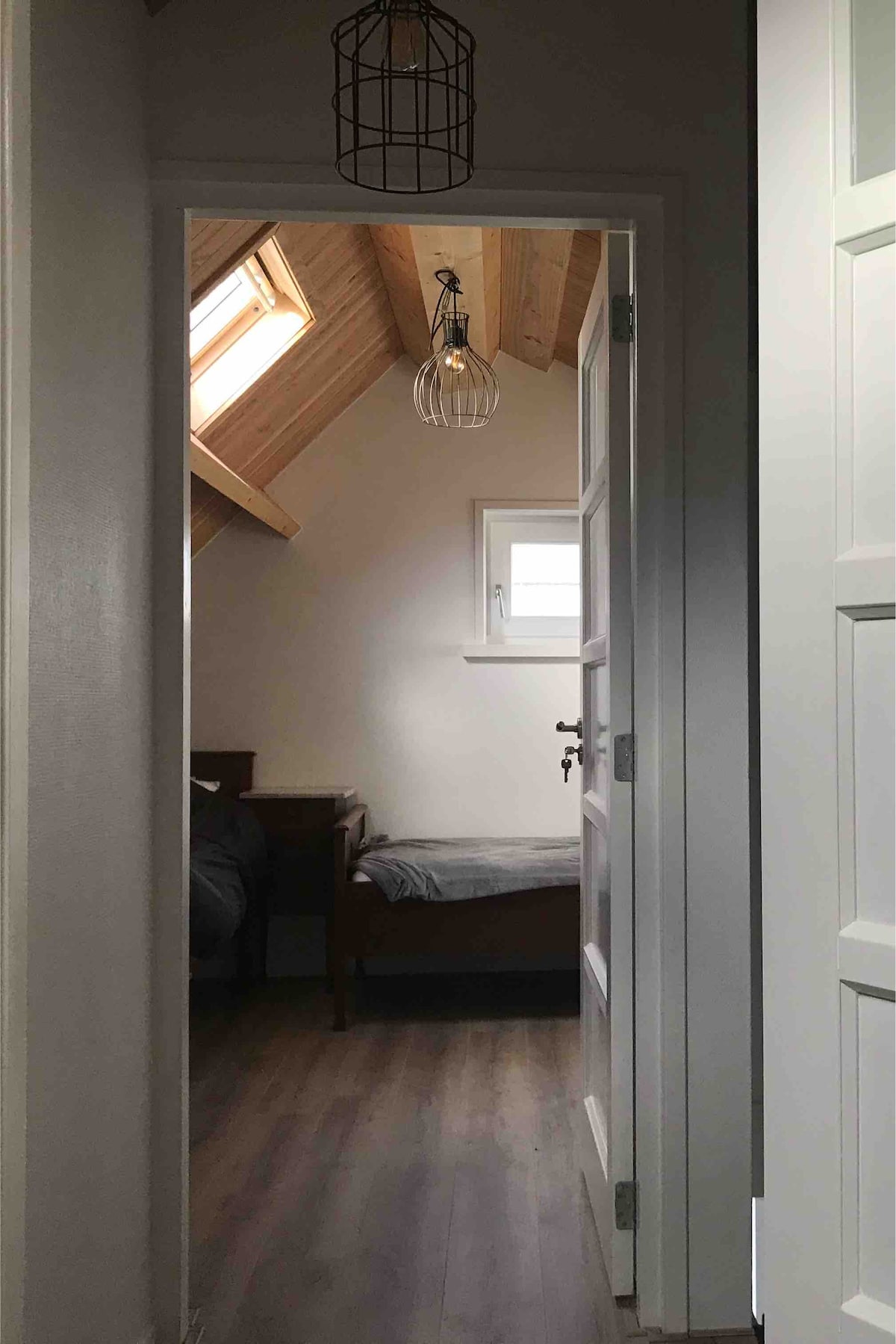 غرفة النوم 2