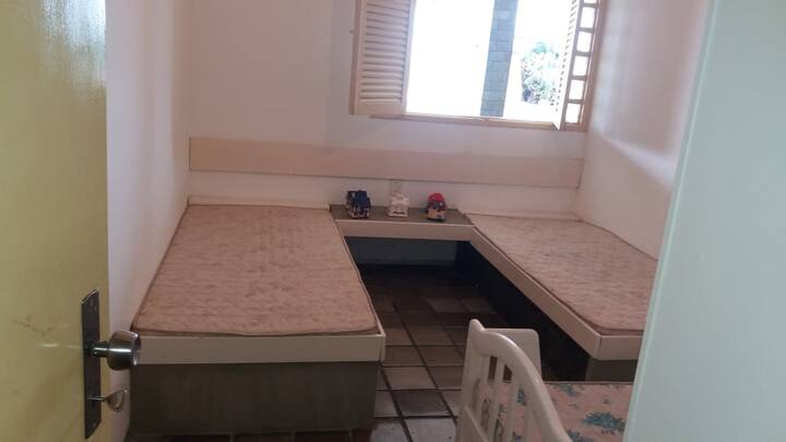 საძინებელი 3