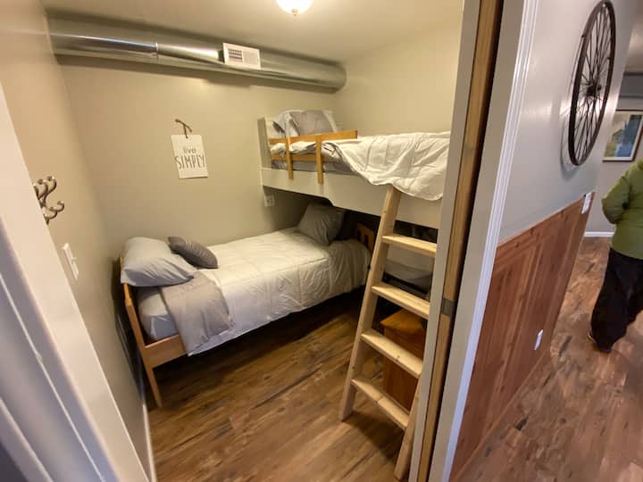 ห้องนอนสองชั้น