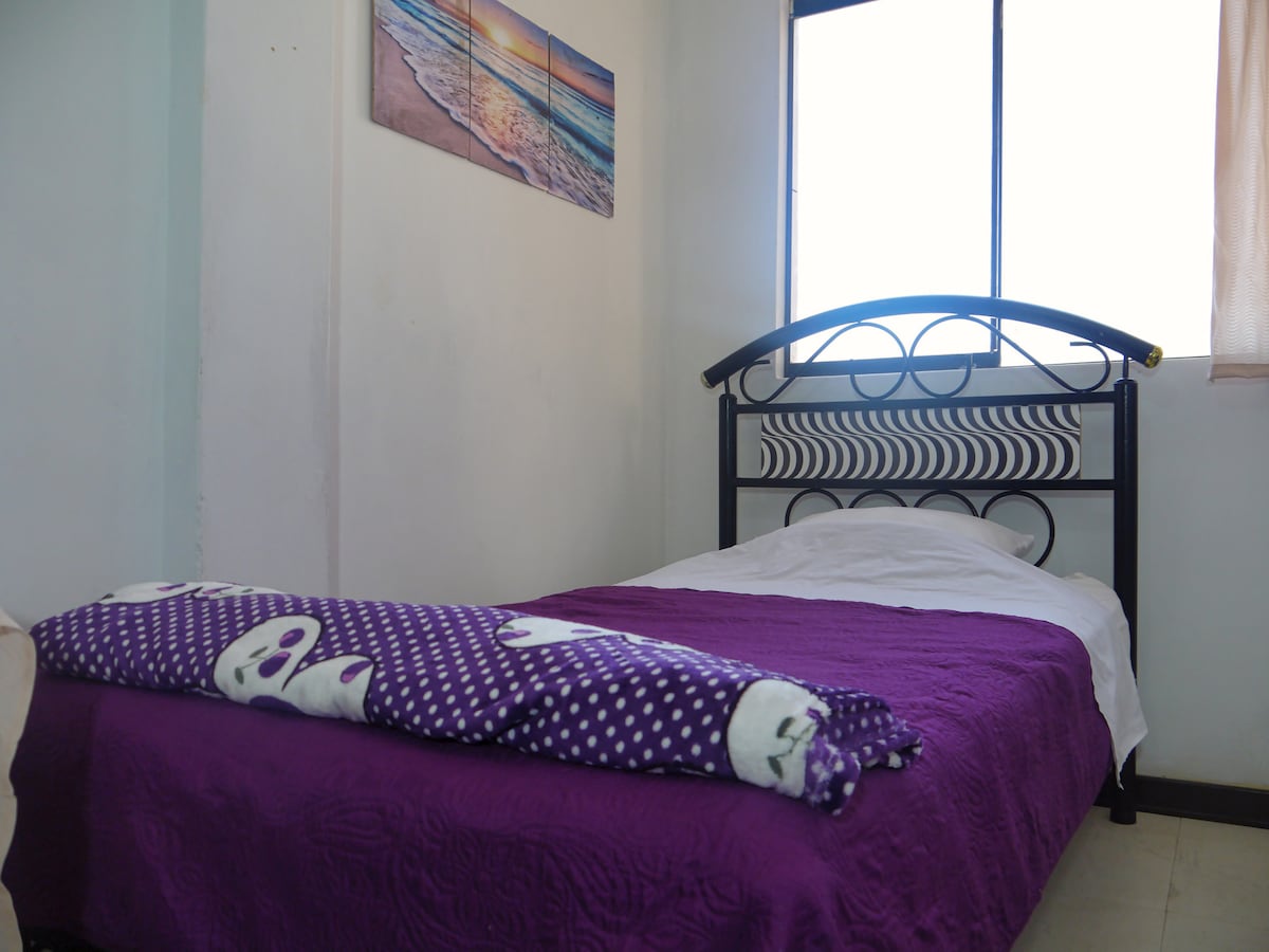 6ta habitacion con cama individual